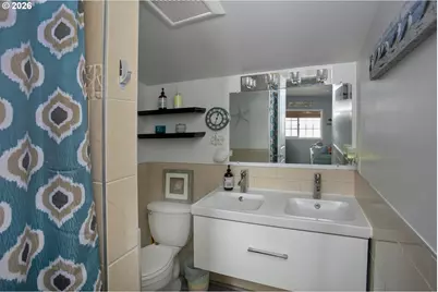 144 6th Ave, Seaside, OR 97138 - Photo 36