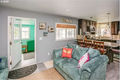 144 6th Ave, Seaside, OR 97138 - Photo 30