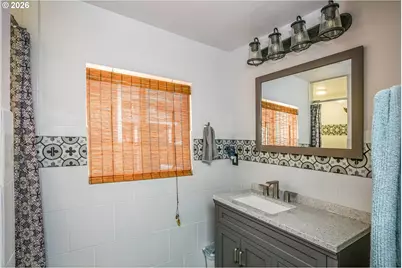 144 6th Ave, Seaside, OR 97138 - Photo 18