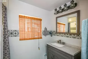 144 6th Ave, Seaside, OR 97138 - Photo 18