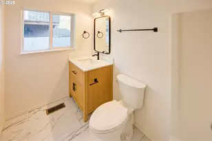 13637 SE Ellen Dr, Clackamas, OR 97015 - Photo 24