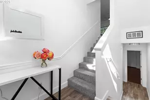 2865 NW Kennedy Ct, Portland, OR 97229 - Photo 4