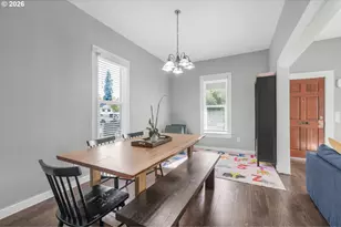 319 18th St, Salem, OR 97301 - Photo 8