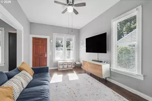 319 18th St, Salem, OR 97301 - Photo 4