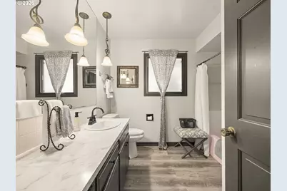 15120 SE Franklin St, Portland, OR 97236 - Photo 18