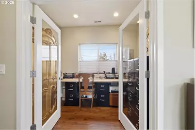 1308 E Main St, Cottage Grove, OR 97424 - Photo 14