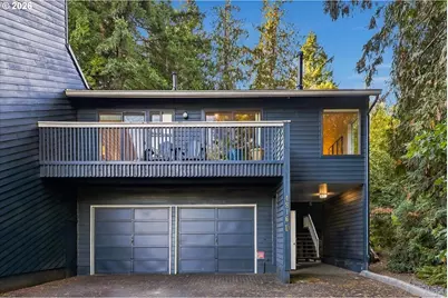 4816 SW Caldew St #12A, Portland, OR 97219 - Photo 1
