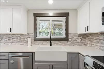 970 Josephine St, Oregon City, OR 97045 - Photo 10