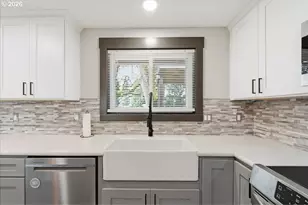 970 Josephine St, Oregon City, OR 97045 - Photo 10