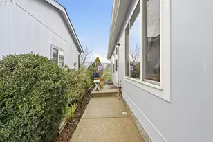 341 Cornerstone Ct, Salem, OR 97301 - Photo 4