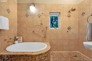 3574 Spring Blvd, Eugene, OR 97405 - Photo 32