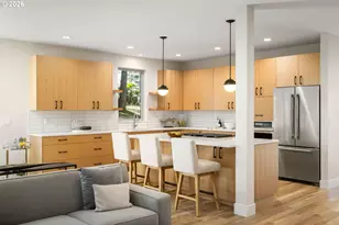 2969 Capital Dr, Eugene, OR 97403 - Photo 10