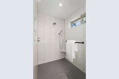 2969 Capital Dr, Eugene, OR 97403 - Photo 30