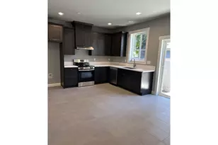 4837 SE 118th Pl, Portland, OR 97266 - Photo 2