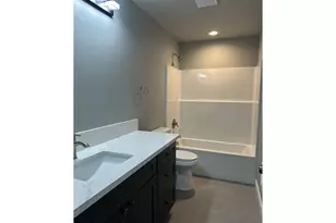 4837 SE 118th Pl, Portland, OR 97266 - Photo 8