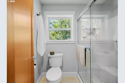 4528 Lower Dr, Lake Oswego, OR 97035 - Photo 28