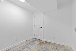 625 N Stafford St, Portland, OR 97217 - Photo 34