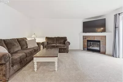 18124 SE Bush Ter, Portland, OR 97236 - Photo 16