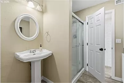227 NE Paloma Ct, Gresham, OR 97030 - Photo 26