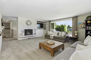 227 NE Paloma Ct, Gresham, OR 97030 - Photo 10