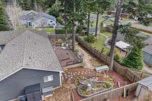 1156 12th St SE, Bandon, OR 97411 - Photo 38