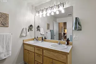 1156 12th St SE, Bandon, OR 97411 - Photo 18