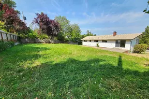 2460 W 21st Ave, Eugene, OR 97405 - Photo 48