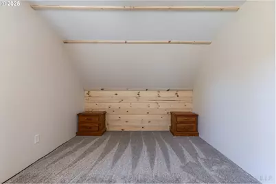 70392 Schumacher Rd, Rainier, OR 97048 - Photo 18