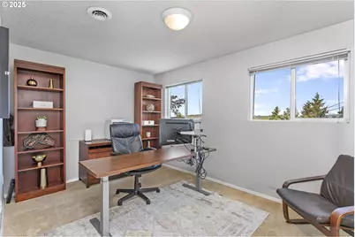 1674 Fircrest Dr, Lake Oswego, OR 97034 - Photo 22