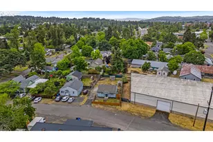 717 20th St, Salem, OR 97301 - Photo 28