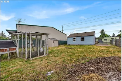 717 20th St, Salem, OR 97301 - Photo 22