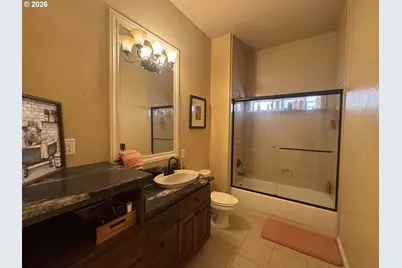 1220 Stonegate Dr, Medford, OR 97504 - Photo 30