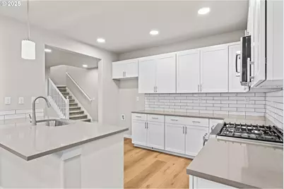 2668 Cascara Dr, Eugene, OR 97403 - Photo 6