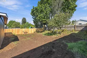 2353 Brussells St, North Bend, OR 97459 - Photo 26