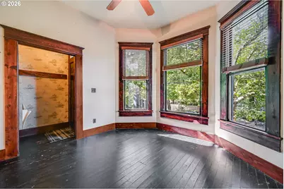 446 NE Ivy St, Portland, OR 97212 - Photo 2