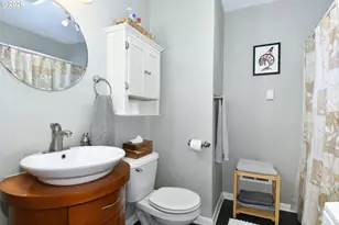 104 SE 73rd Ave, Portland, OR 97215 - Photo 14