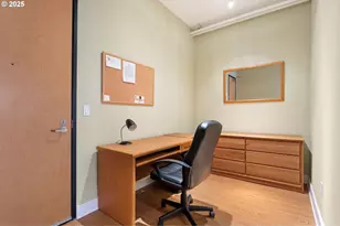 300 NW 8th Ave, Portland, OR 97209 - Photo 20