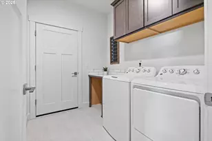 833 E Autumn Ave, Hermiston, OR 97838 - Photo 2