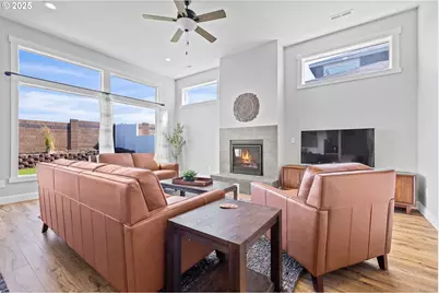 833 E Autumn Ave, Hermiston, OR 97838 - Photo 4