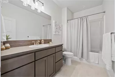 833 E Autumn Ave, Hermiston, OR 97838 - Photo 6