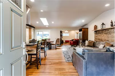 820 Martin St, Eugene, OR 97405 - Photo 2