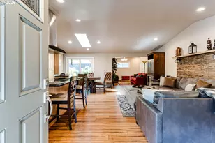 820 Martin St, Eugene, OR 97405 - Photo 2