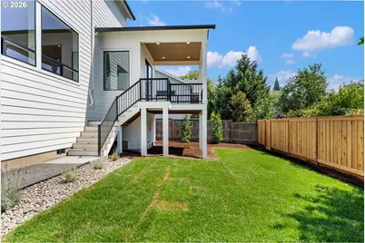 8014 SW Spruce St, Portland, OR 97223 - Photo 42