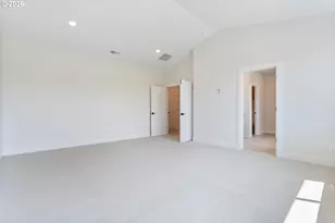 8014 SW Spruce St, Portland, OR 97223 - Photo 28