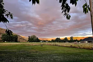 54884 Day Rd, Milton-Freewater, OR 97862 - Photo 1