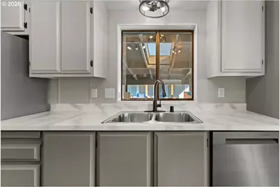 507 NE 99th St, Vancouver, WA 98665 - Photo 14