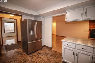 731 NW Baker Creek Rd, McMinnville, OR 97128 - Photo 8