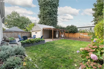 1815 NE Junior St, Portland, OR 97211 - Photo 34
