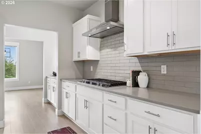 17683 SW Cobb Ln, Beaverton, OR 97007 - Photo 10