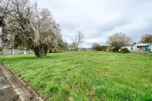 510 NE Hill St, Sheridan, OR 97378 - Photo 14